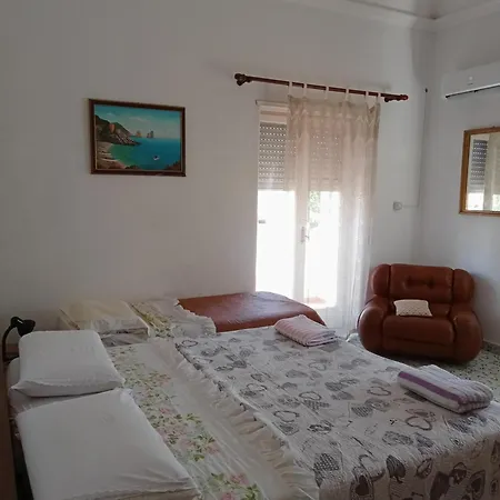 Le Di Rita 아나카프리